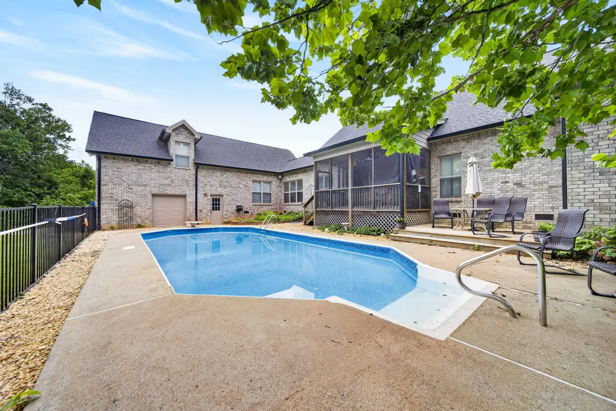 130 Tison Ln, Cottontown, TN 37048 - #1