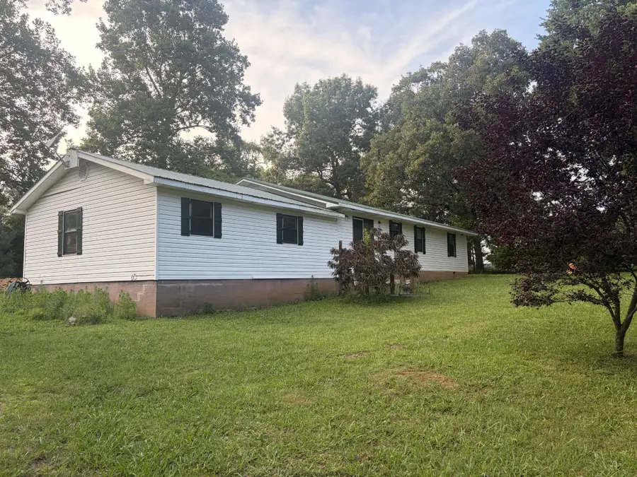 1324 Hidden Valley Cir, McMinnville, TN 37110 - #2