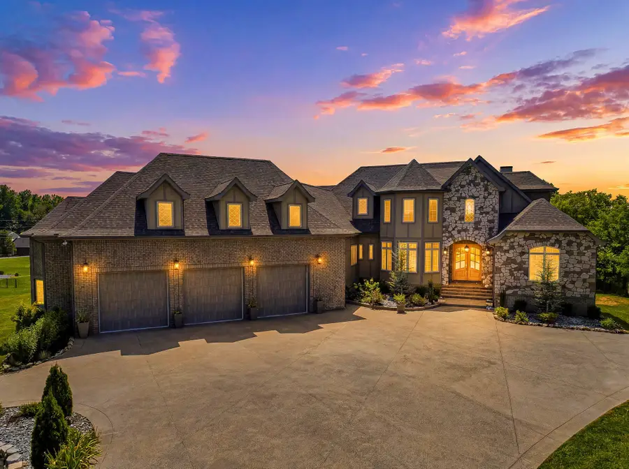 4940 Albert Fentress Rd, Greenbrier, TN 37073 - #2