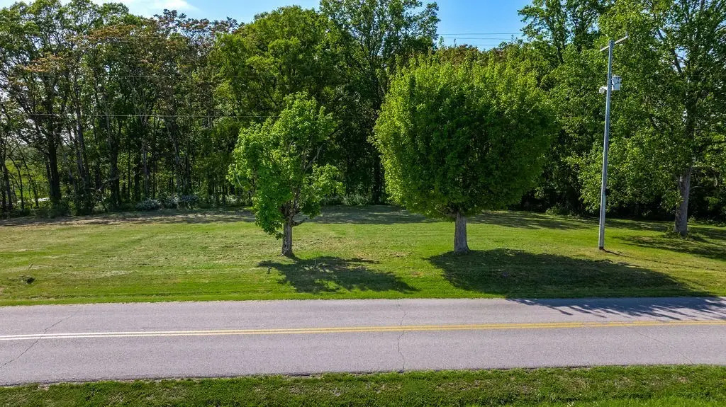 105 Riggs Rd, Portland, TN 37148 - #1