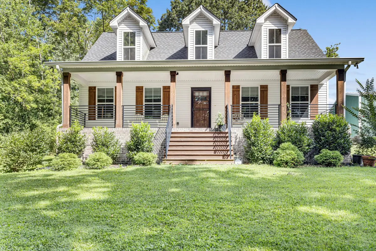 998 West St, Greenbrier, TN 37073 - #1
