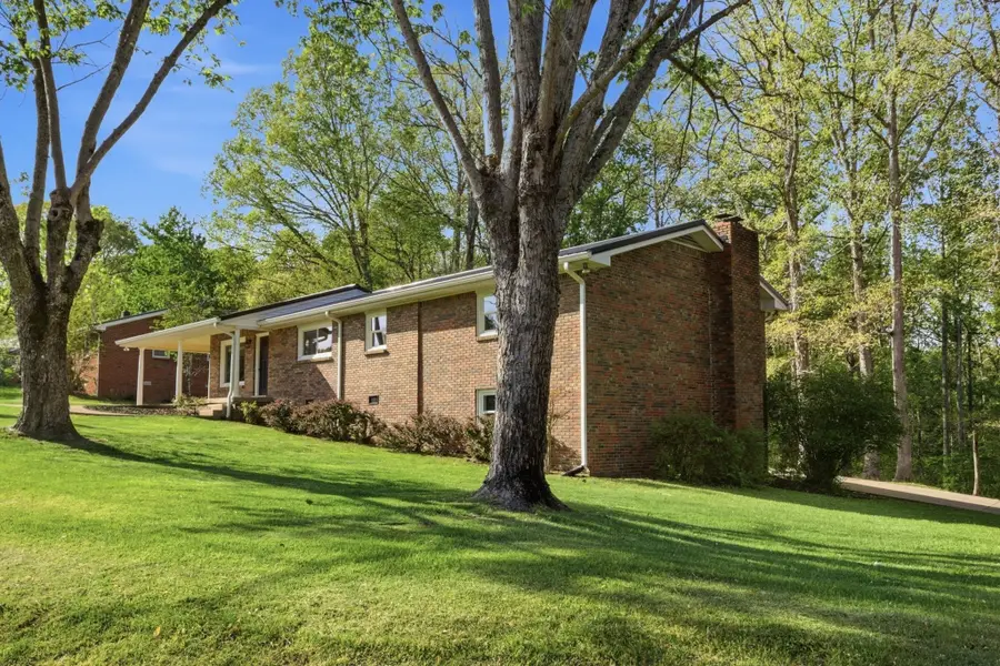 1416 Oakmont Circle, Centerville, TN 37033 - #3