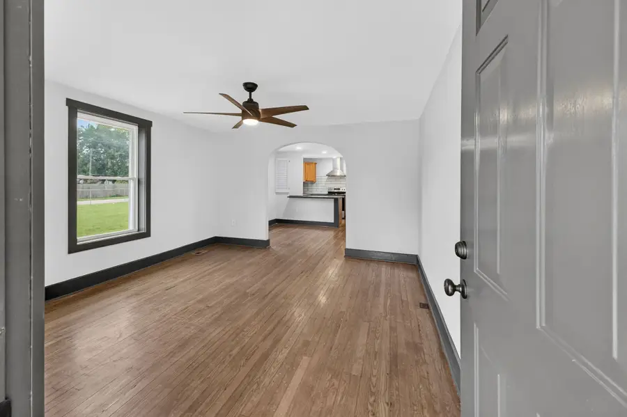 502 5th St, Lawrenceburg, TN 38464 - #3