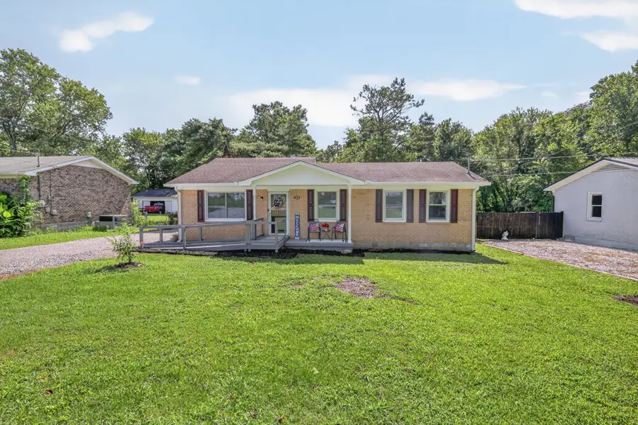 109 Amber Lynn Cir, Columbia, TN 38401 - #2