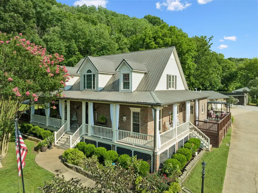 1204 Bobs Ln, Mount Pleasant, TN 38474 - #2