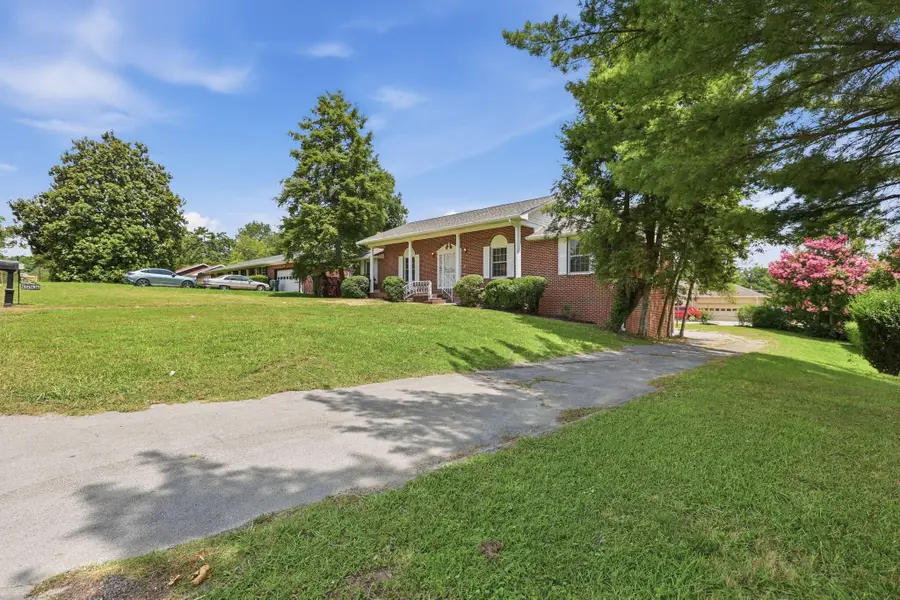 3833 Pin Oak Terrace, Chattanooga, TN 37411 - #2