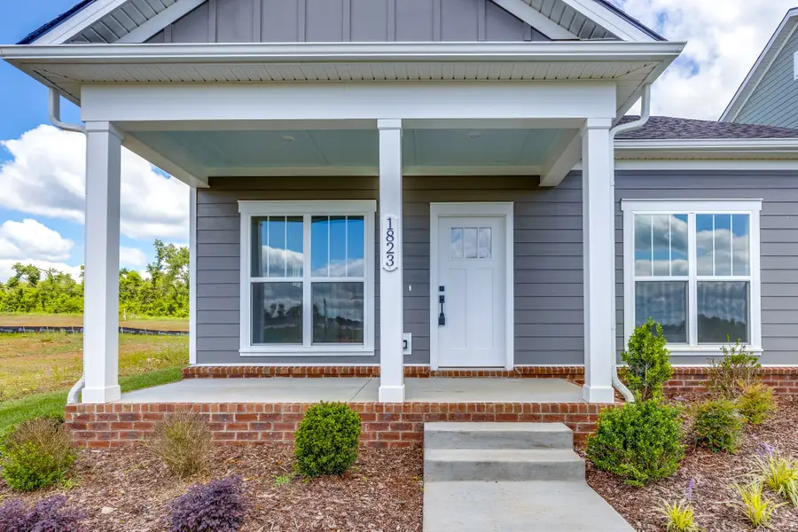 1823 Flatwaters St, Spring Hill, TN 37174 - #2