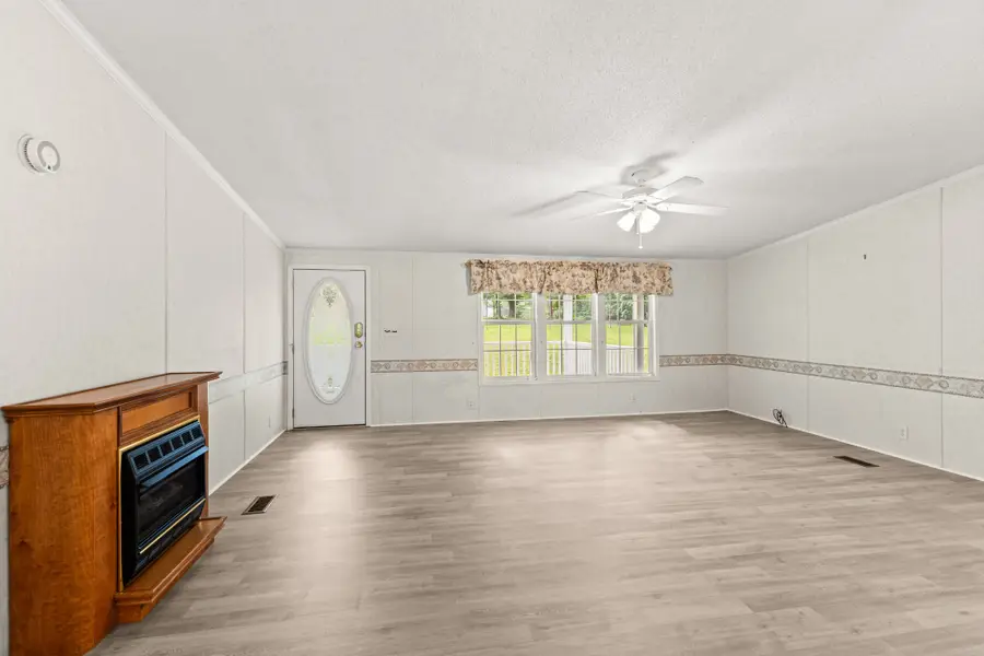 1416 Valley View Rd, Ashland City, TN 37015 - #3