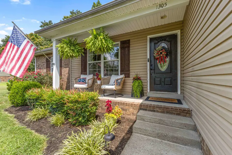 1305 Shell Rd, Goodlettsville, TN 37072 - #3