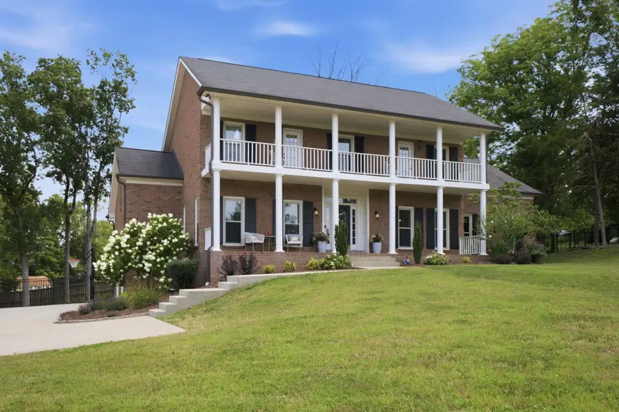 404 Winchester Dr, Franklin, TN 37069 - #3