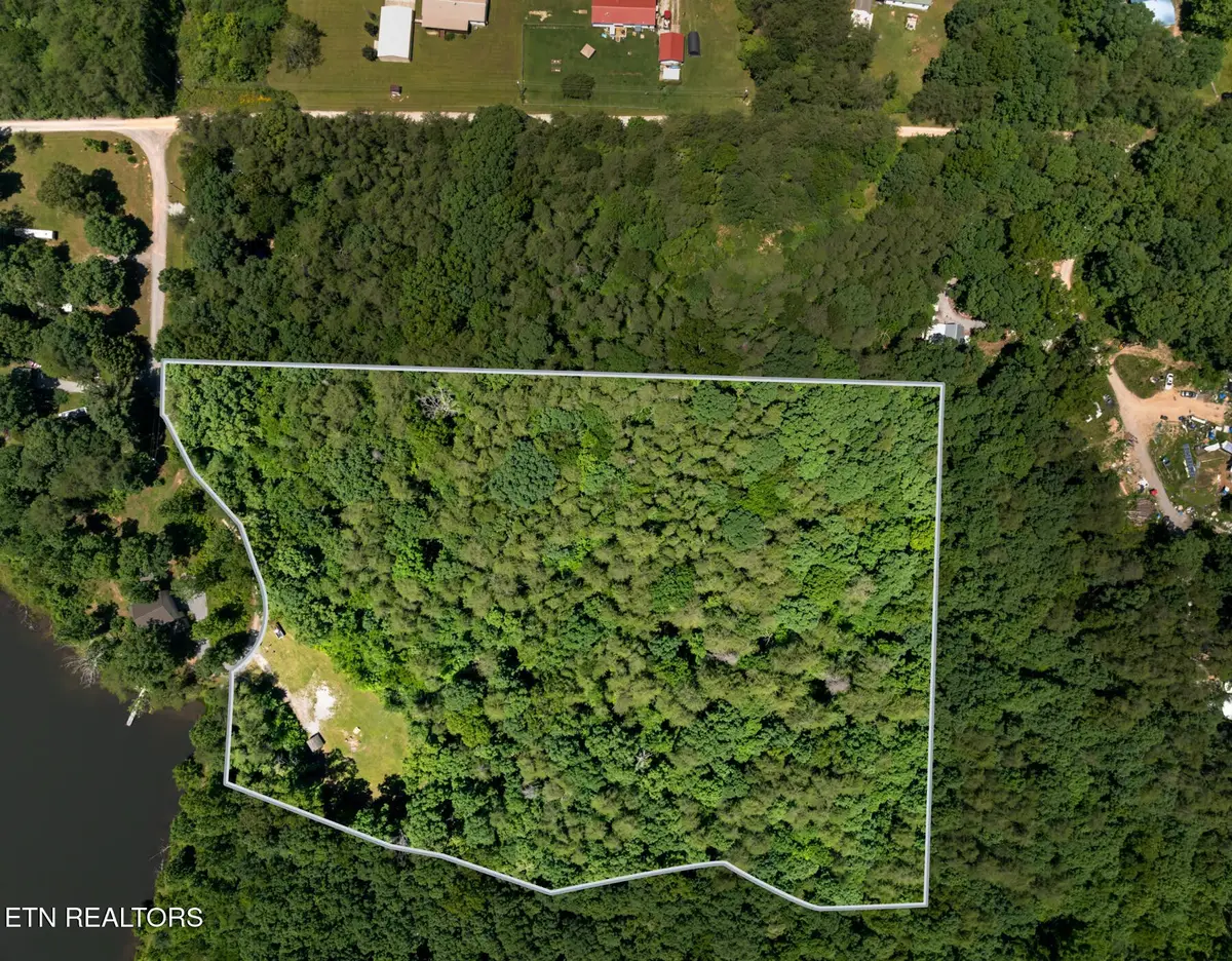 111 Seminole Circle, Crossville, TN 38572 - #1