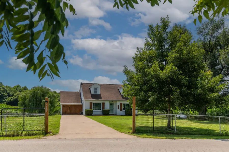 1685 Bumpus Mill Rd, Oak Grove, KY 42262 - #2