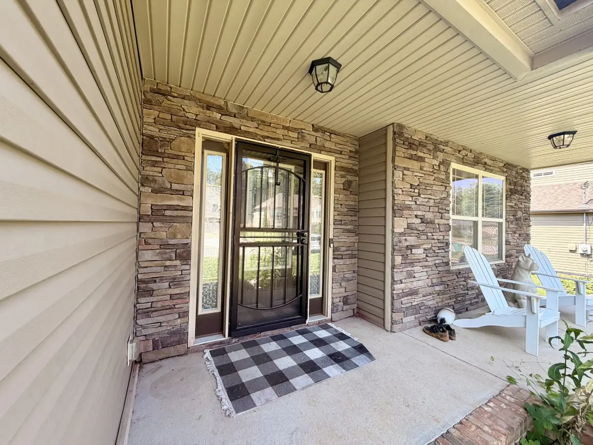 3454 Bradfield Dr, Clarksville, TN 37042 - #1