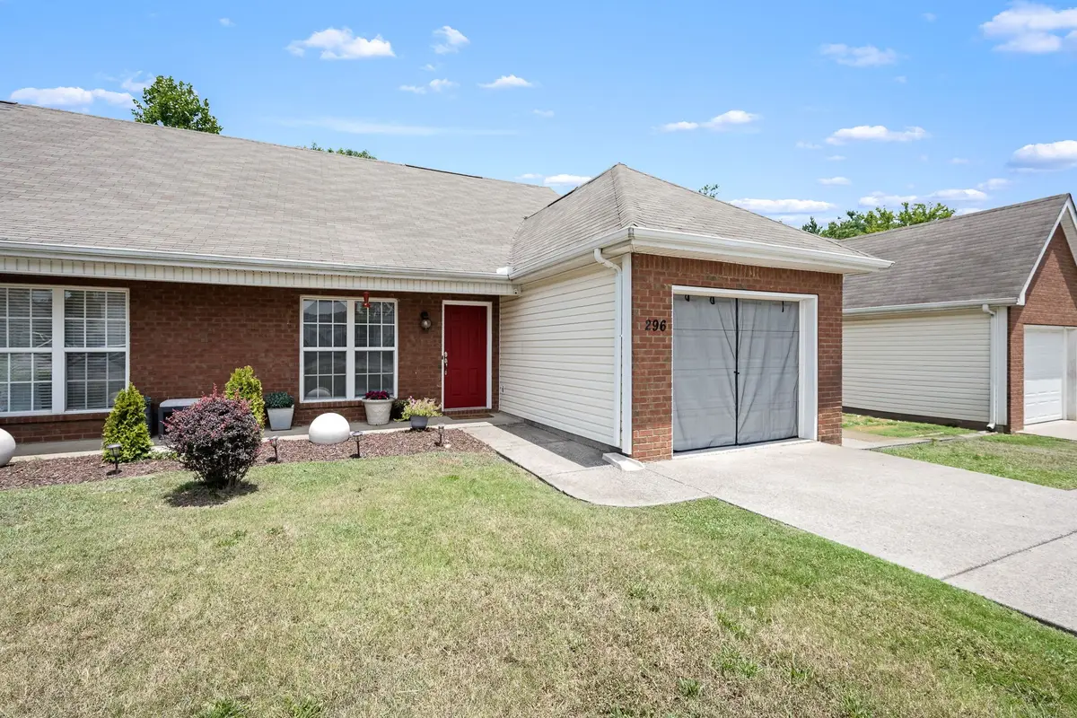 296 Indian Park Dr, Murfreesboro, TN 37128 - #1
