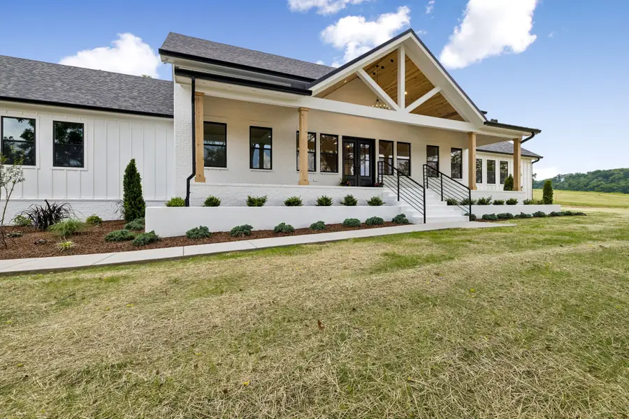 2472 Taylor Rd, Columbia, TN 38401 - #3