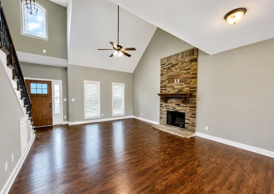 4426 Ironhorse Way, Clarksville, TN 37040 - #2
