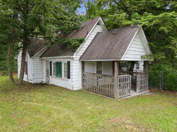 3811 Old Greenbrier Pike, Springfield, TN 37172