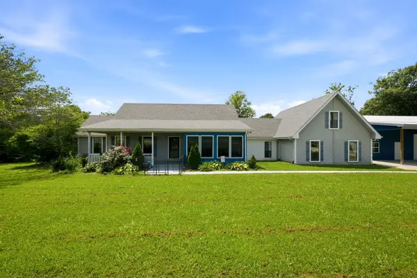 1313 Stayton Rd, Cumberland Furnace, TN 37051