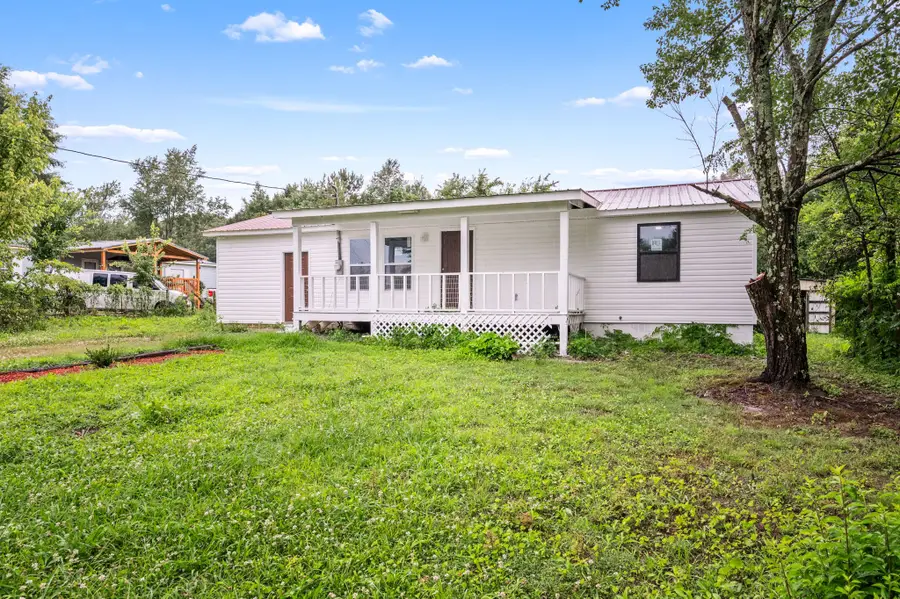 243 N G St, Hillsboro, TN 37342 - #2