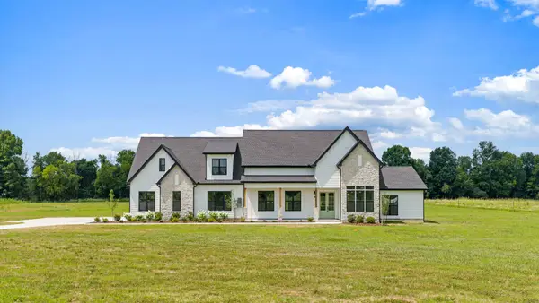7838 Woodfin Rd, Christiana, TN 37037