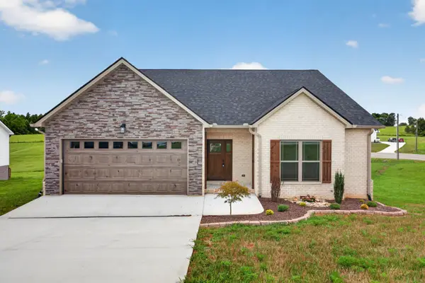 2910 Autumn Woods Trl, Cookeville, TN 38501