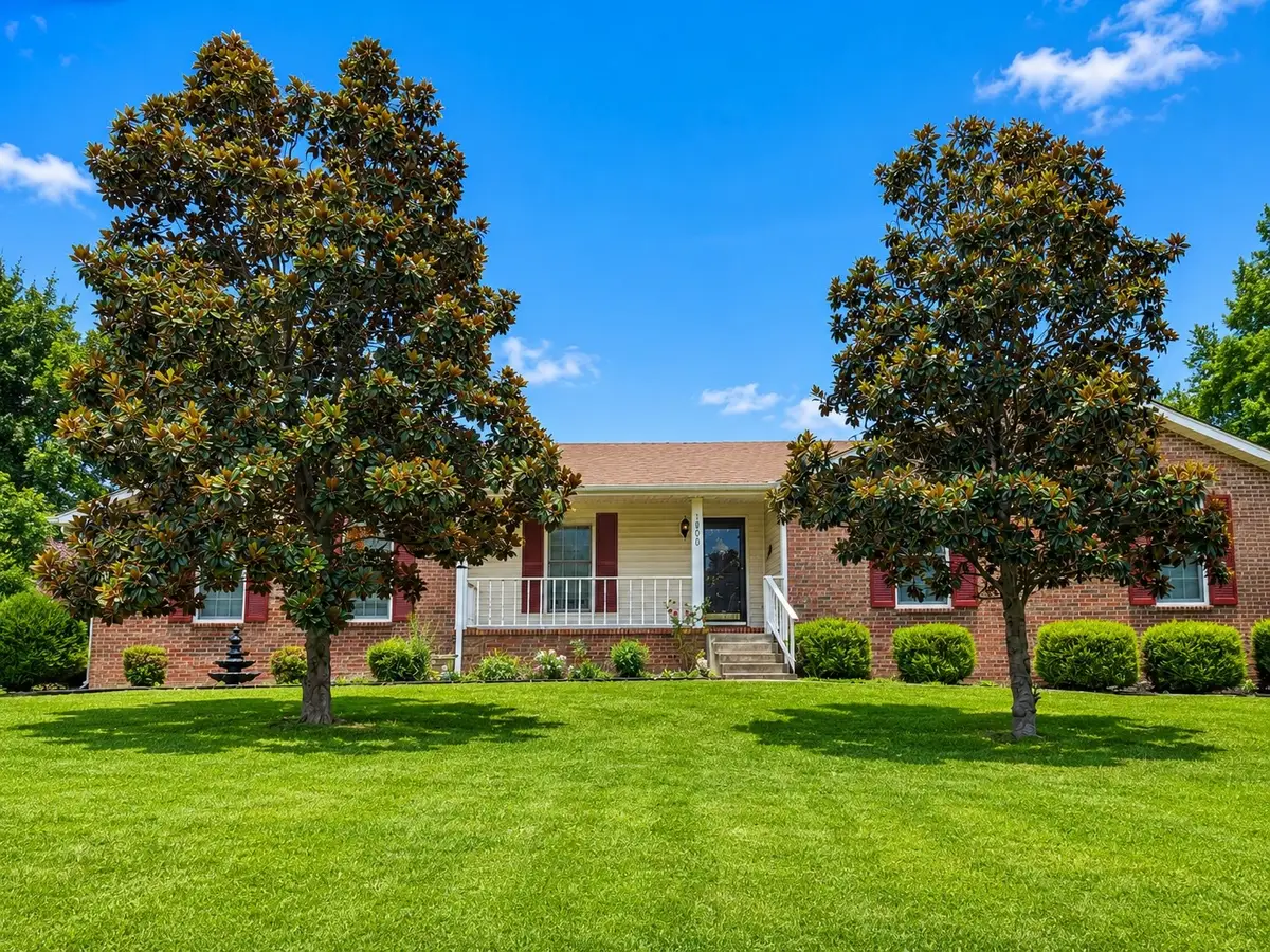 3300 Curtiswood Ln E, Springfield, TN 37172 - #1