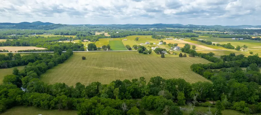 2393 Trousdale Ferry Pike, Lebanon, TN 37087 - #2