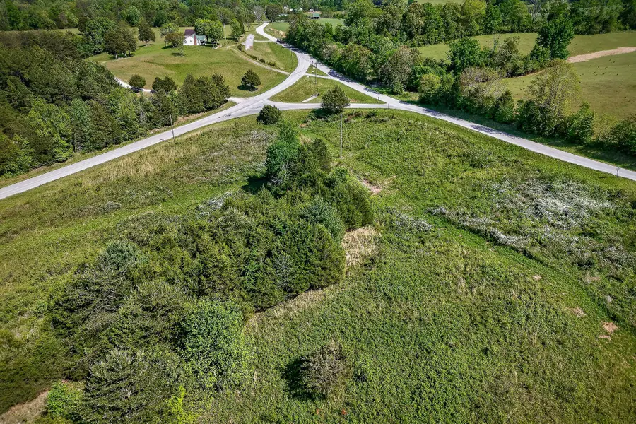 305 Caney Bend Rd, Doyle, TN 38559 - #3