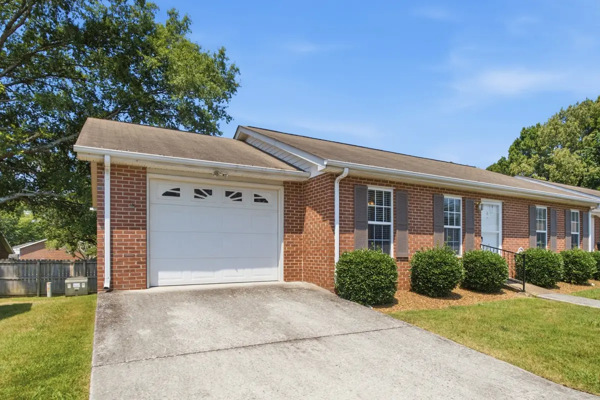 126 Middleton Ct, Tullahoma, TN 37388 - #1