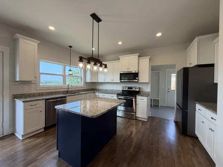 1707 Aster Dr, Columbia, TN 38401 - #2