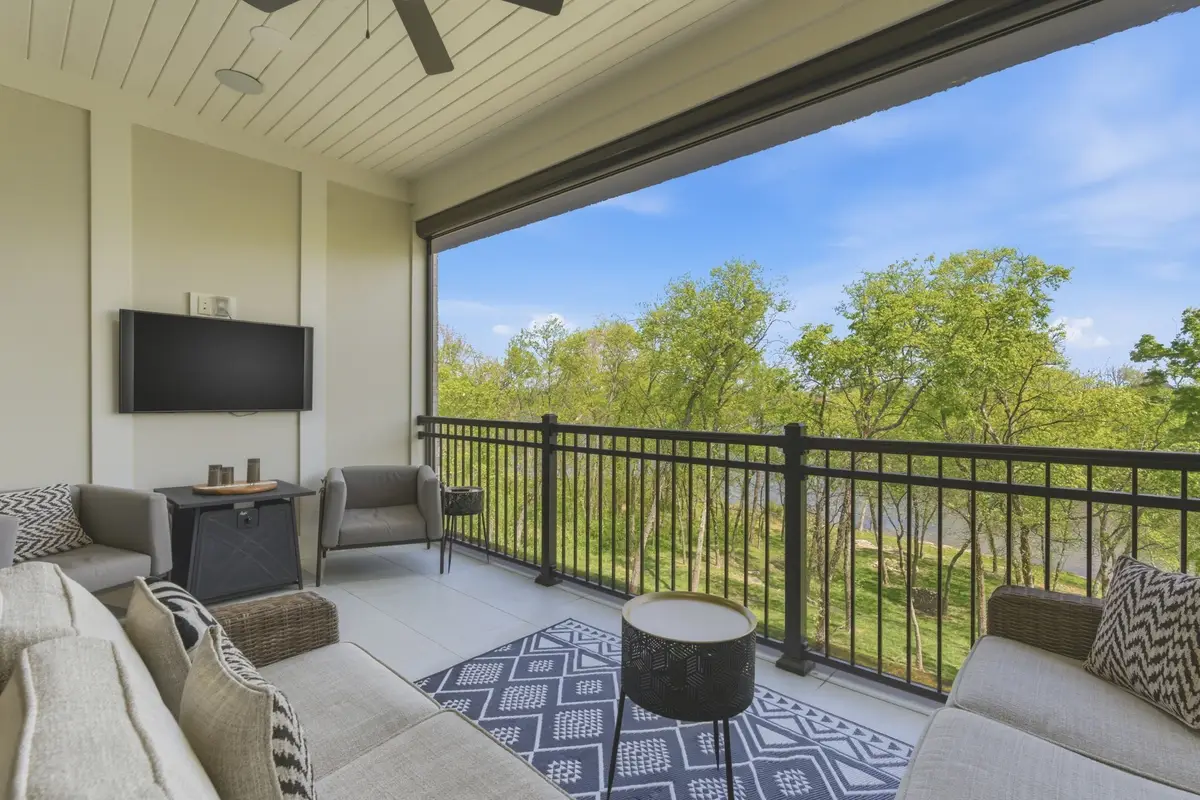 1024 Club View Drive #B301, Gallatin, TN 37066 - #1