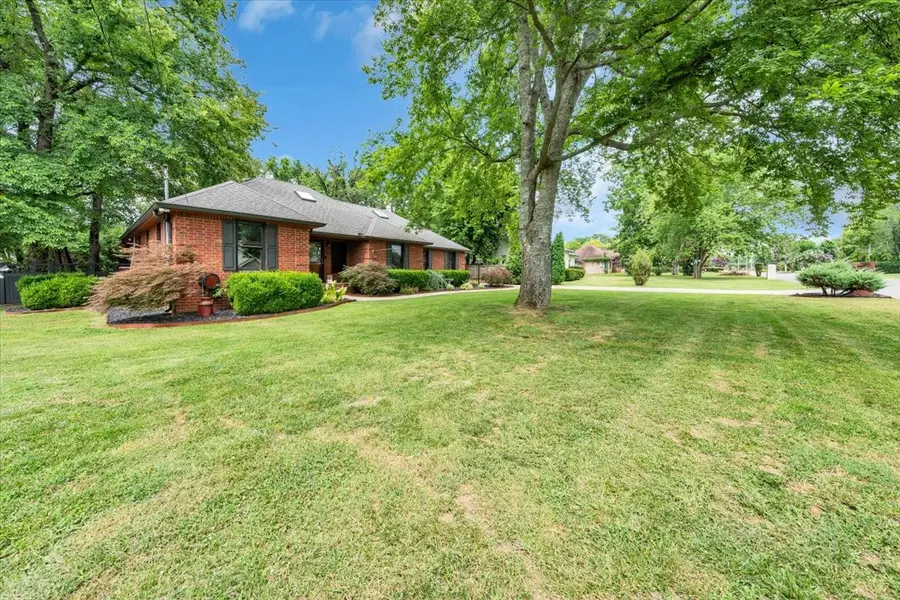 415 Whitney Dr, Smyrna, TN 37167 - #2