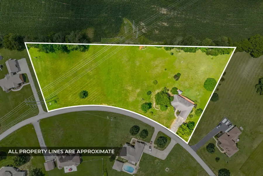 310 Chasity Dr, Cadiz, KY 42211 - #2