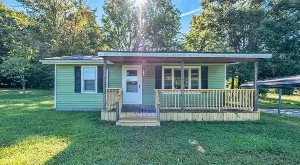3352 Dunmor Deer Lick Rd, Lewisburg, KY 42256