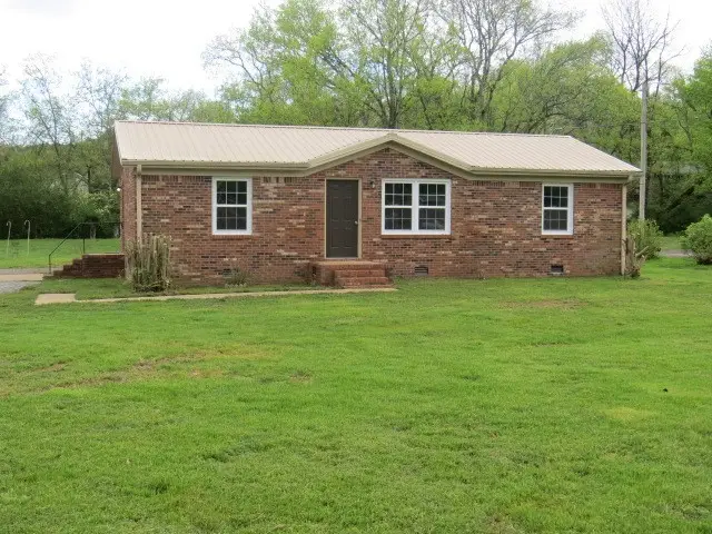 1365 Meadowbrook Dr, Pulaski, TN 38478 - #1