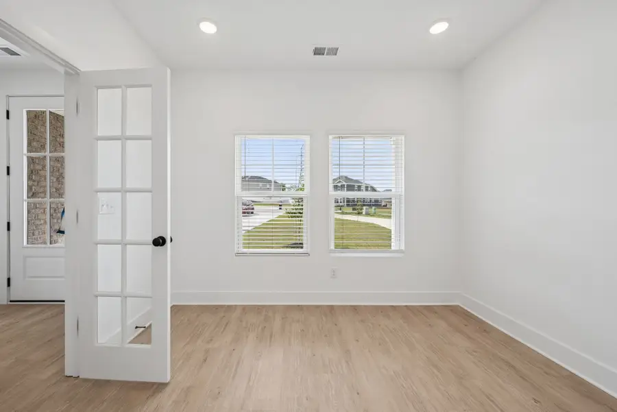 306 Strong Street, Columbia, TN 38401 - #3
