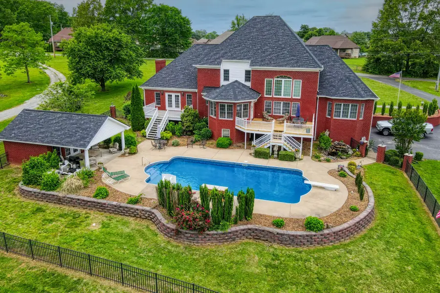 2025 Grandview Dr, Greenbrier, TN 37073 - #2