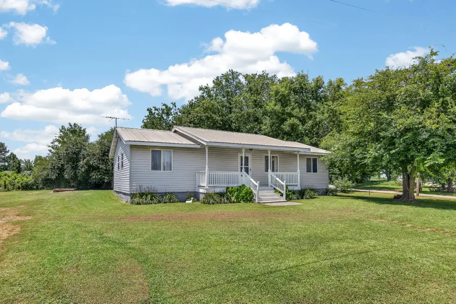 670 Howell Hill Rd, Flintville, TN 37335 - #3
