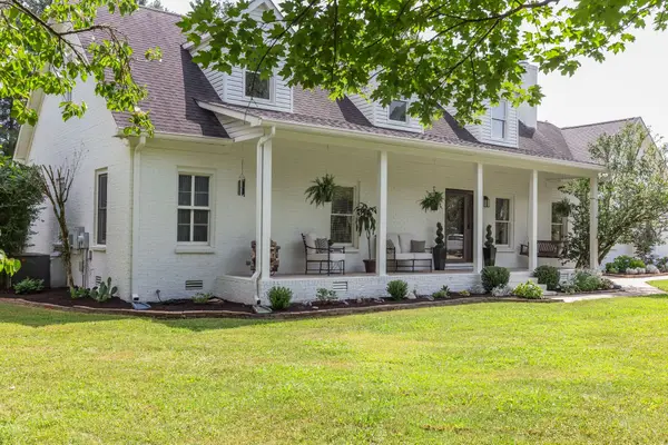 1181 Allen Rd, Murfreesboro, TN 37129
