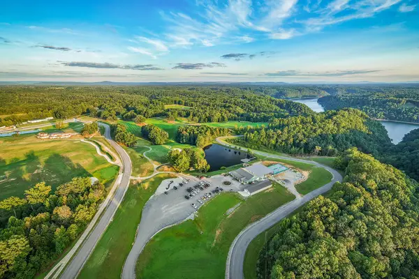 33 Allison Dr, Sparta, TN 38583