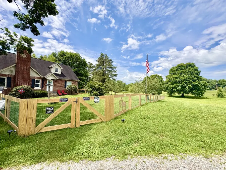 1804 Highway 52 E, Portland, TN 37148 - #2