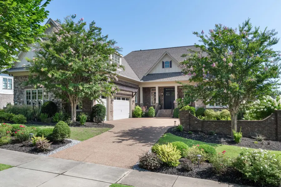 7216 Wildings Blvd, College Grove, TN 37046 - #2