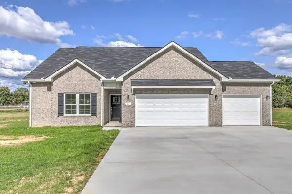 21 Bartow St, Decherd, TN 37324 - #1