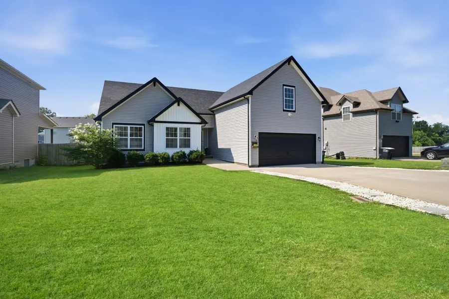 1871 Rains Rd, Clarksville, TN 37042 - #3