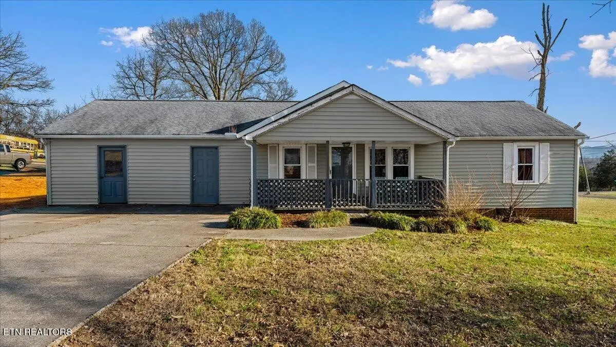 2956 Clover Hill Ridge Rd, Maryville, TN 37801 - #1
