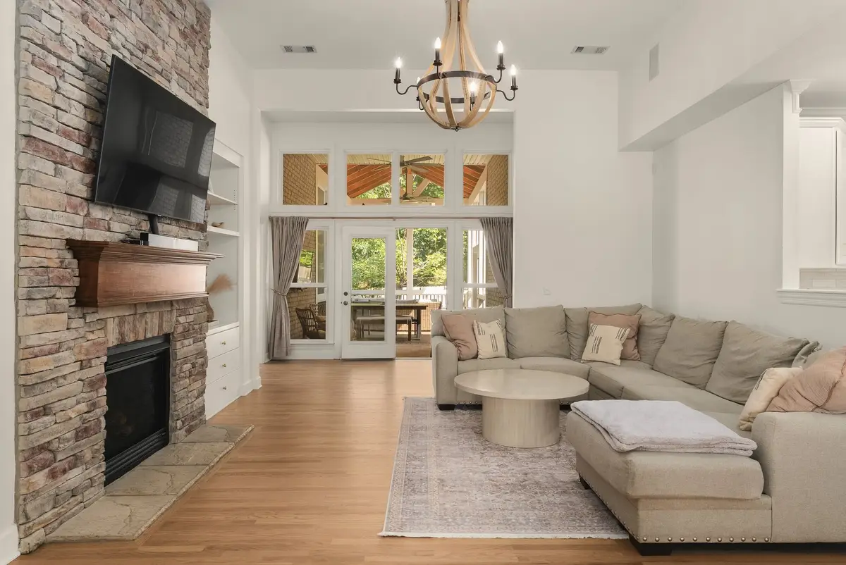 4700 Benton Smith Rd, Nashville, TN 37215 - #1
