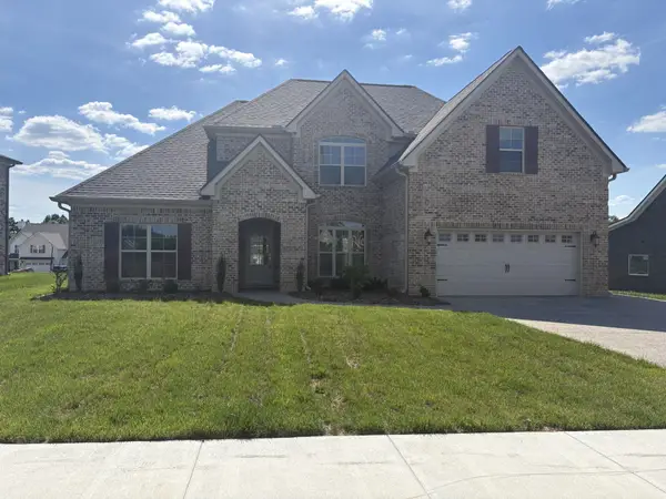 927 Licinius Ln, Murfreesboro, TN 37128