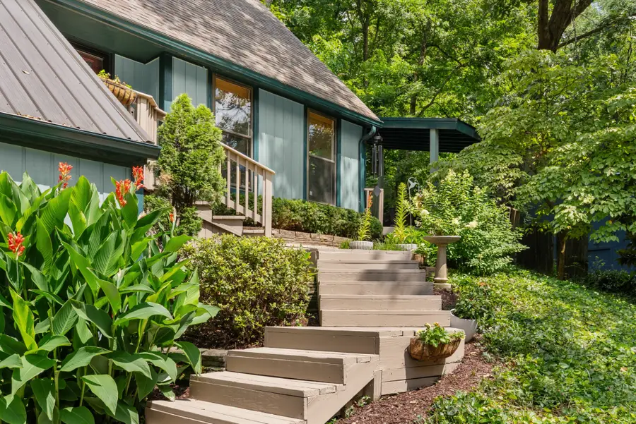 477 Saddle Dr, Nashville, TN 37221 - #2