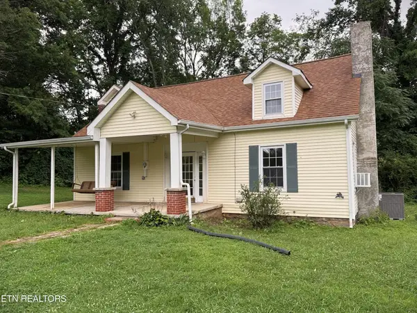 5633 Spring Creek Rd, Cookeville, TN 38506