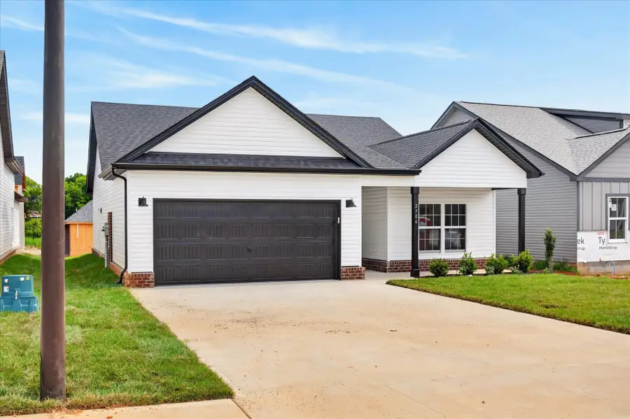 2704 Brewster Dr, Clarksville, TN 37042 - #3